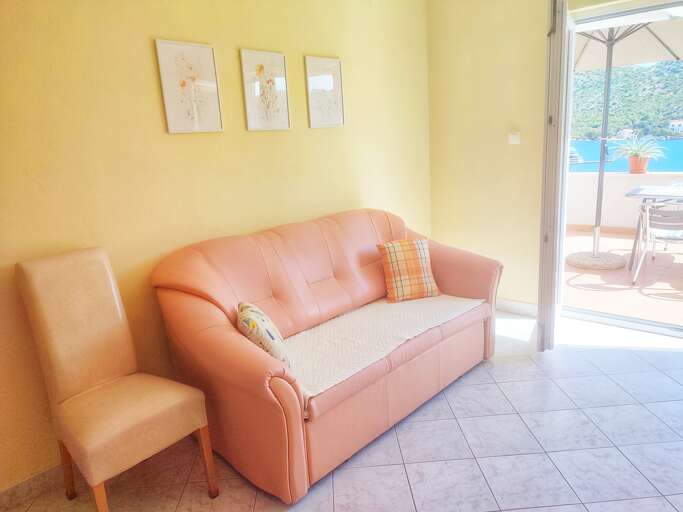 Skrivena Luka Apartment Rental