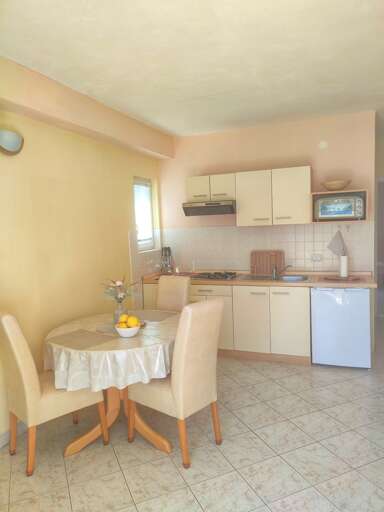 Skrivena Luka Apartment Rental