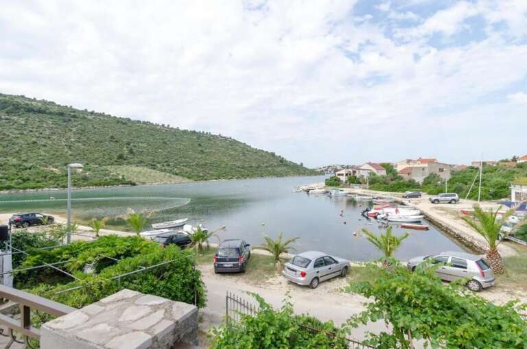 Rogoznica Apartment Rental