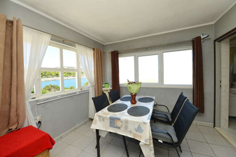Zirje Home Rental