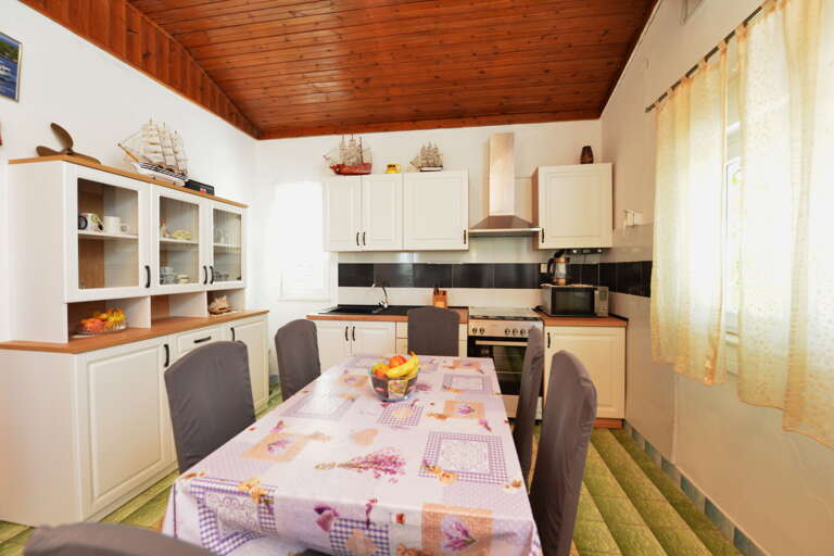 Zirje Home Rental