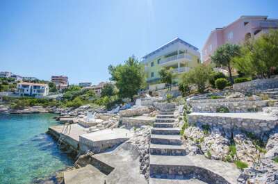 Apartments Maja