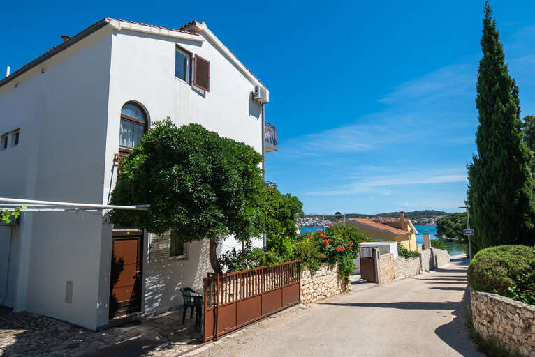 Rogoznica Apartment Rental