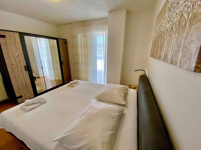 Lastovo Apartment Rental