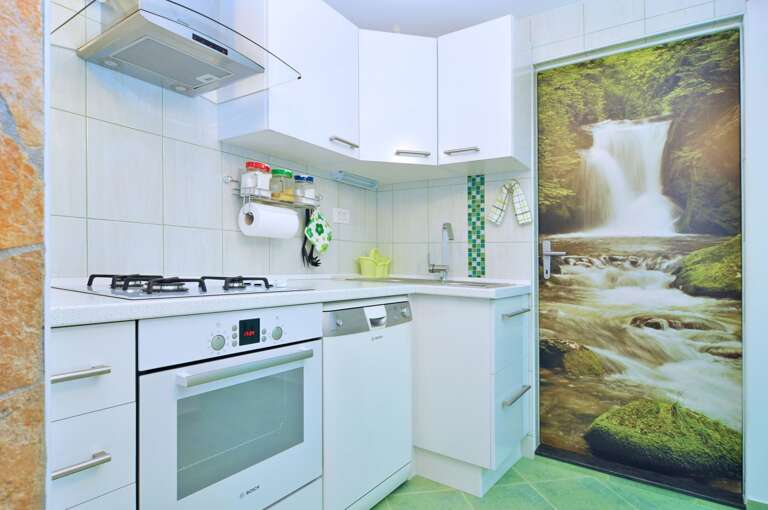 Slatine Apartment Rental