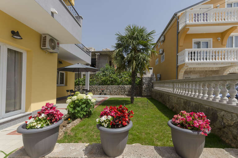 Vodice Apartment Rental
