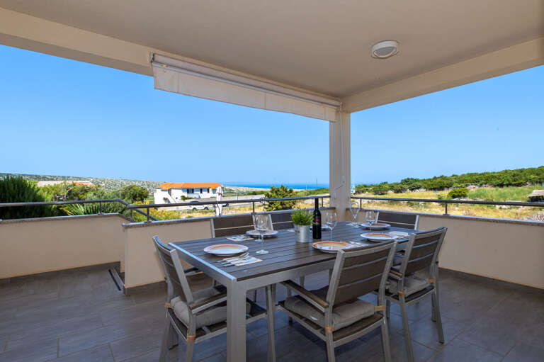 Kolan Home Rental