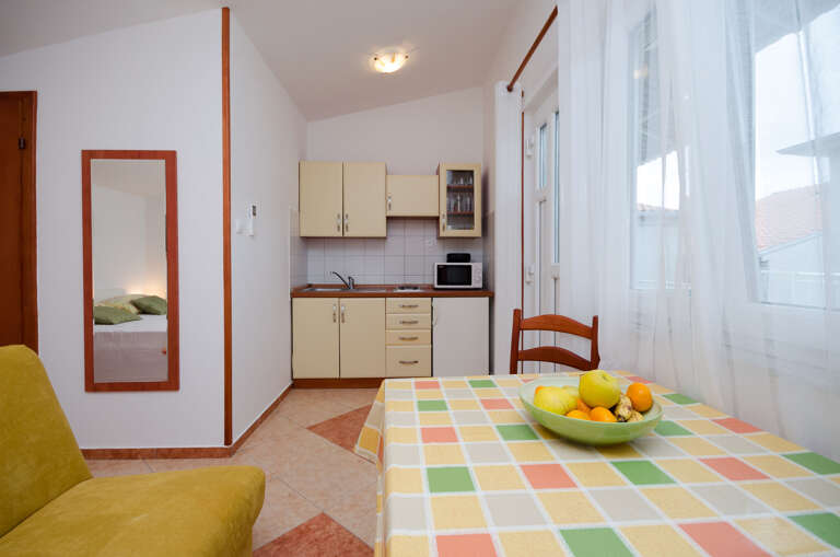 Selce Apartment Rental