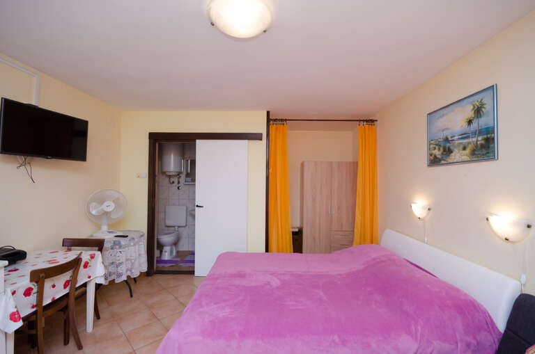 Selce Apartment Rental