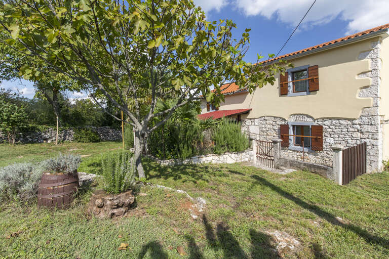 Mali Turini Home Rental