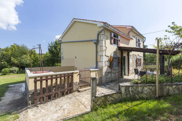Mali Turini Home Rental
