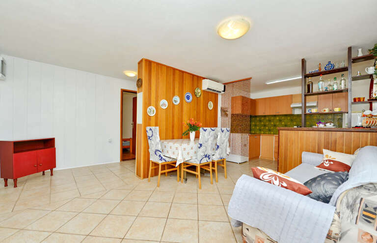 Vir Apartment Rental