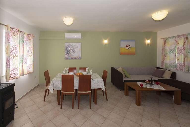 Razanac Apartment Rental
