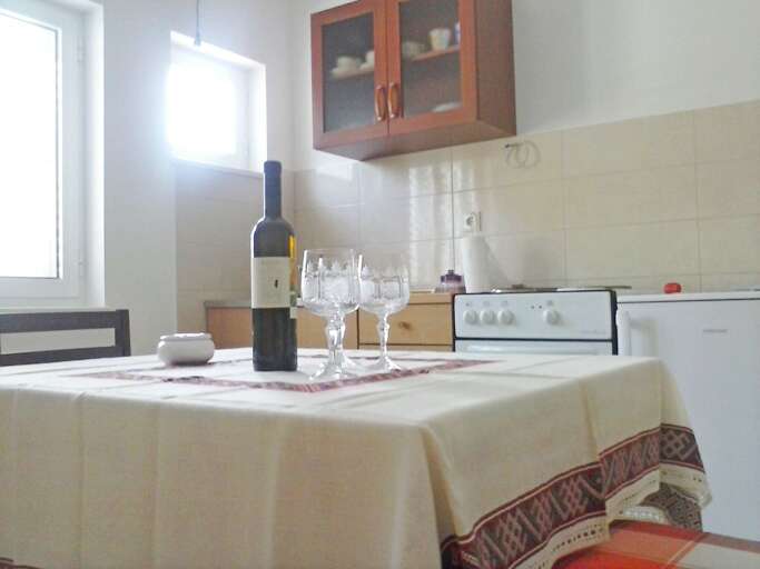 Molunat Apartment Rental
