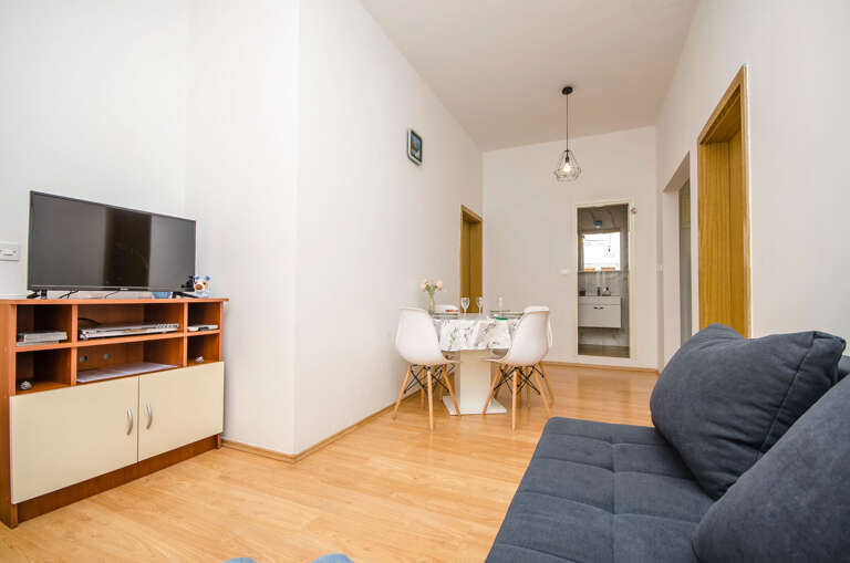 Zaboric Apartment Rental