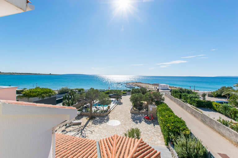 Novalja Apartment Rental