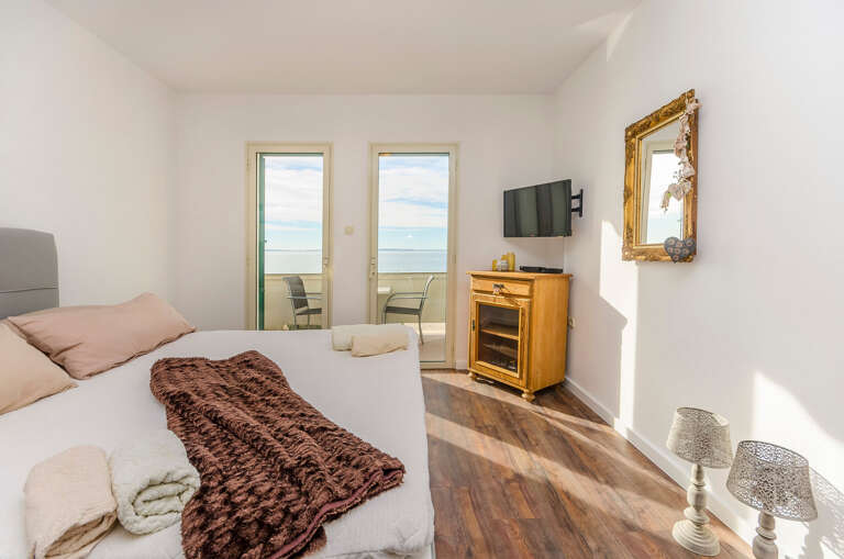 Novalja Apartment Rental