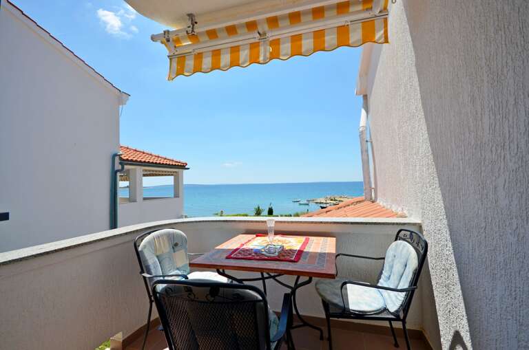 Novalja Apartment Rental
