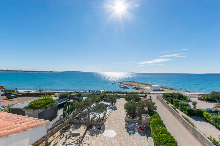 Novalja Apartment Rental