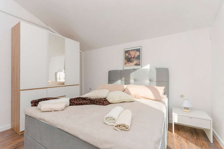 Novalja Apartment Rental