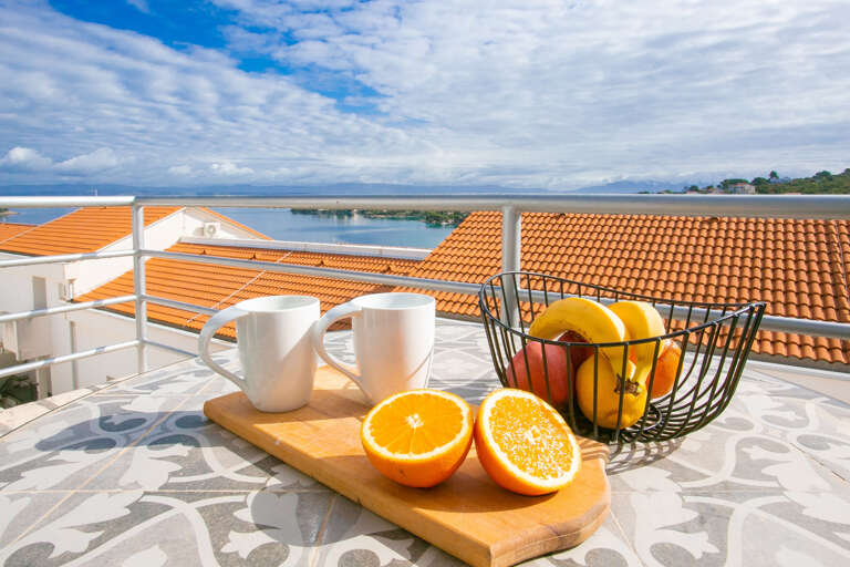 Necujam Apartment Rental