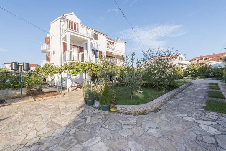 Srima Apartment Rental