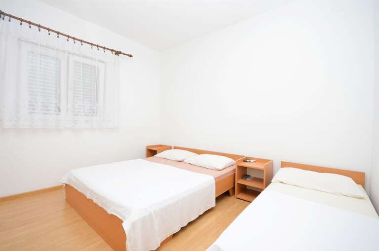 Tribunj Apartment Rental