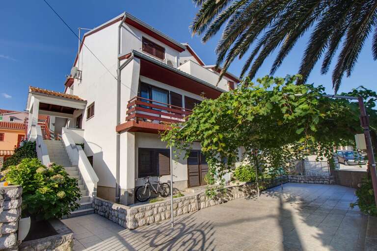Mali Losinj Apartment Rental