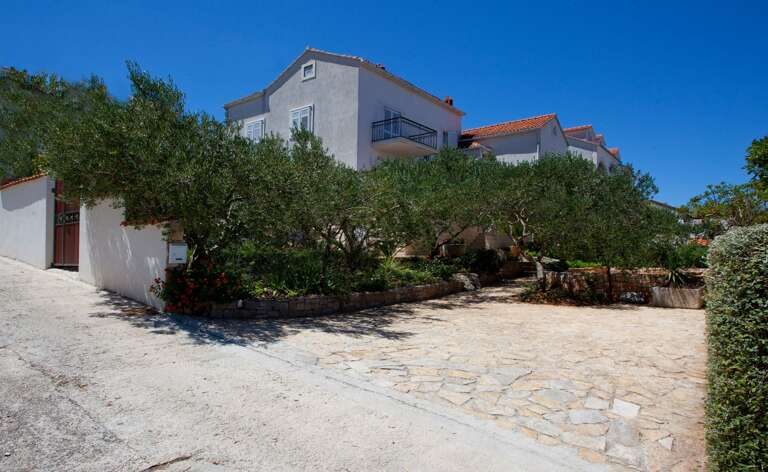 Supetar Home Rental