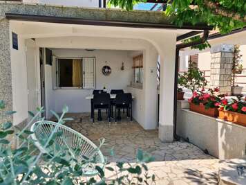 Apartment Beaković
