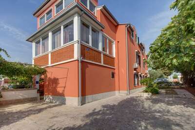 Apartment Nedi