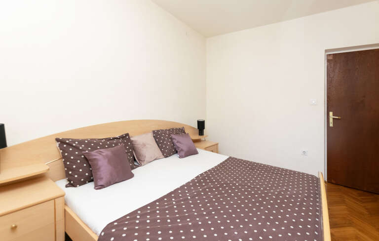 Smokvica Apartment Rental