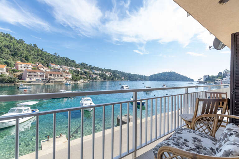 Smokvica Apartment Rental