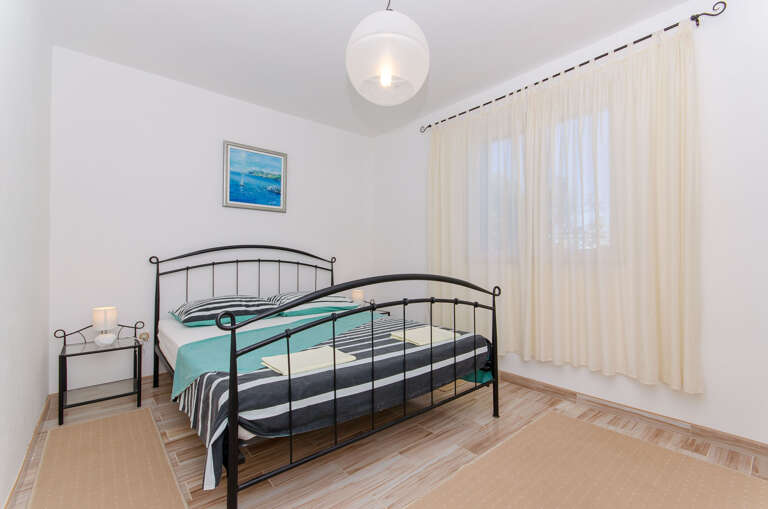 Rogac Apartment Rental