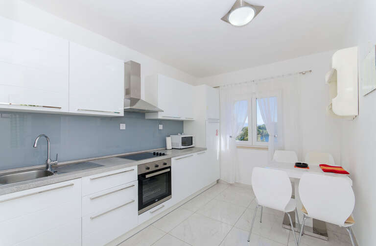 Rogac Apartment Rental