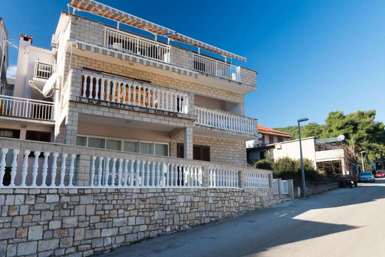 Smokvica Apartment Rental