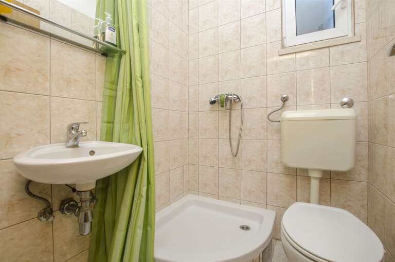 Maslinica Apartment Rental
