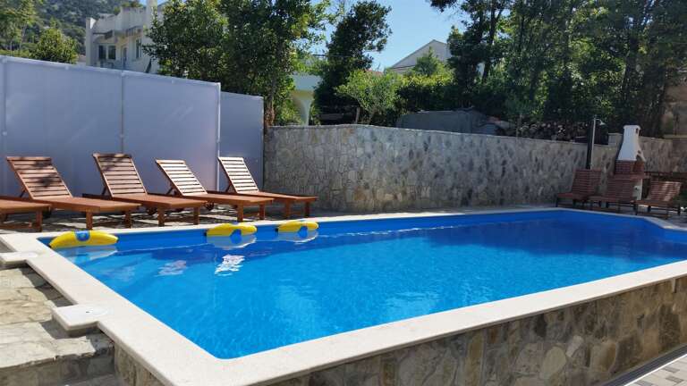 Baska Apartment Rental