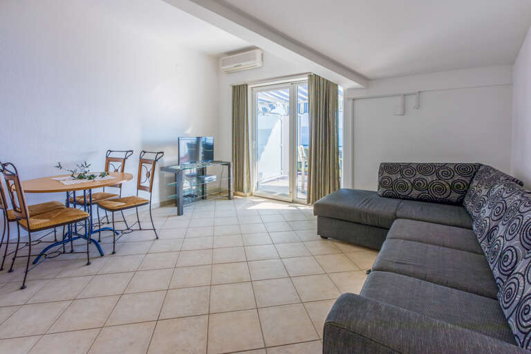 Crikvenica Apartment Rental
