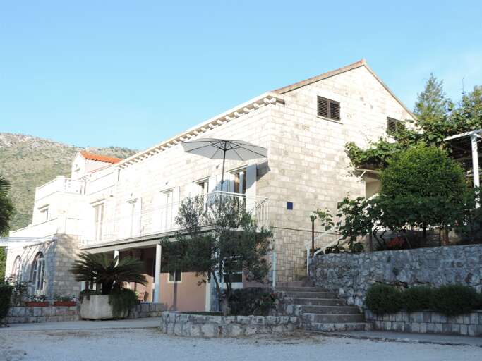 Zaton Apartment Rental