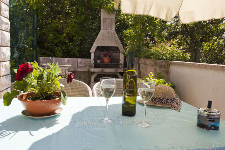 Vrbnik Apartment Rental