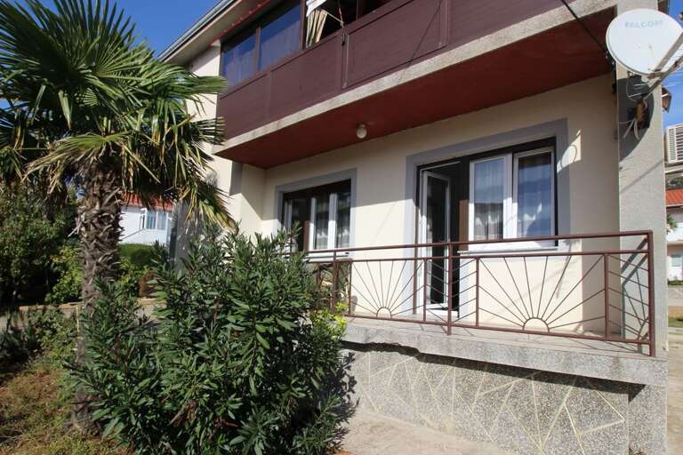 Baska Apartment Rental