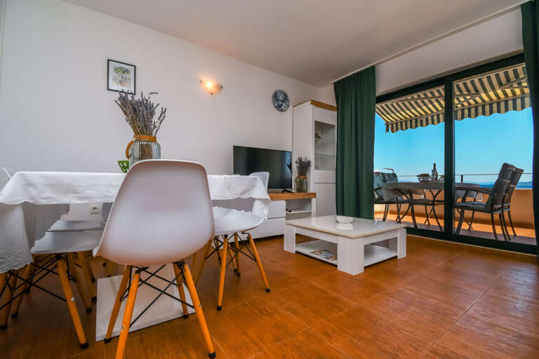 Okrug Gornji Apartment Rental