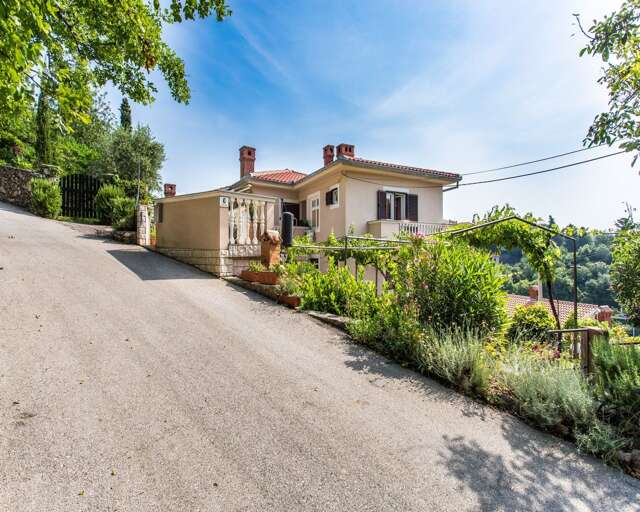 Vrbnik Apartment Rental