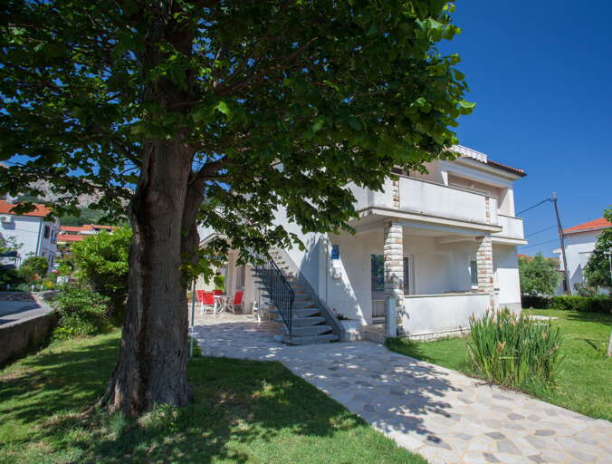 Baska Rental Rental
