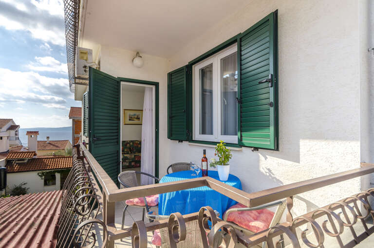 Okrug Gornji Apartment Rental