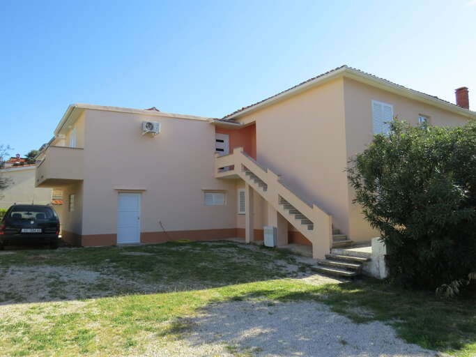 Novalja Apartment Rental
