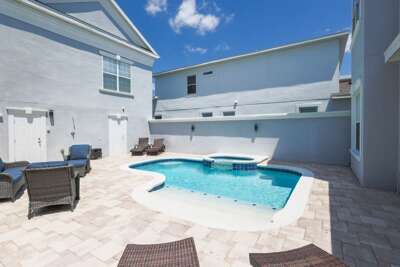 Luxurious Pool Home Overlooking Golf Course