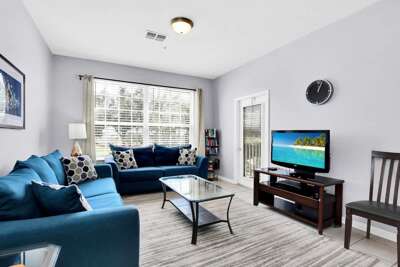 Beautiful Vacation Condo at Windsor Palms Resort