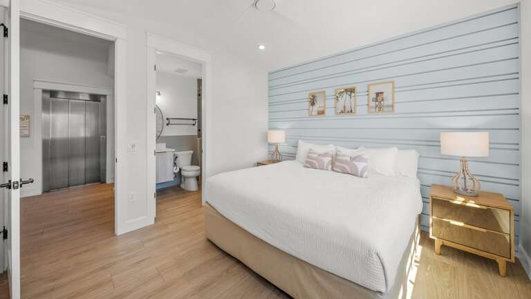 Bedroom 4 - King Suite